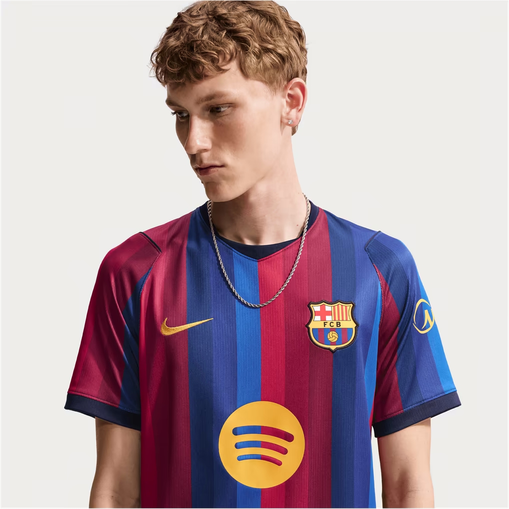 MAILLOT FC BARCELONE DOMICILE 2026-2027 MAILLOT FC BARCELONE DOMICILE 2026-2027